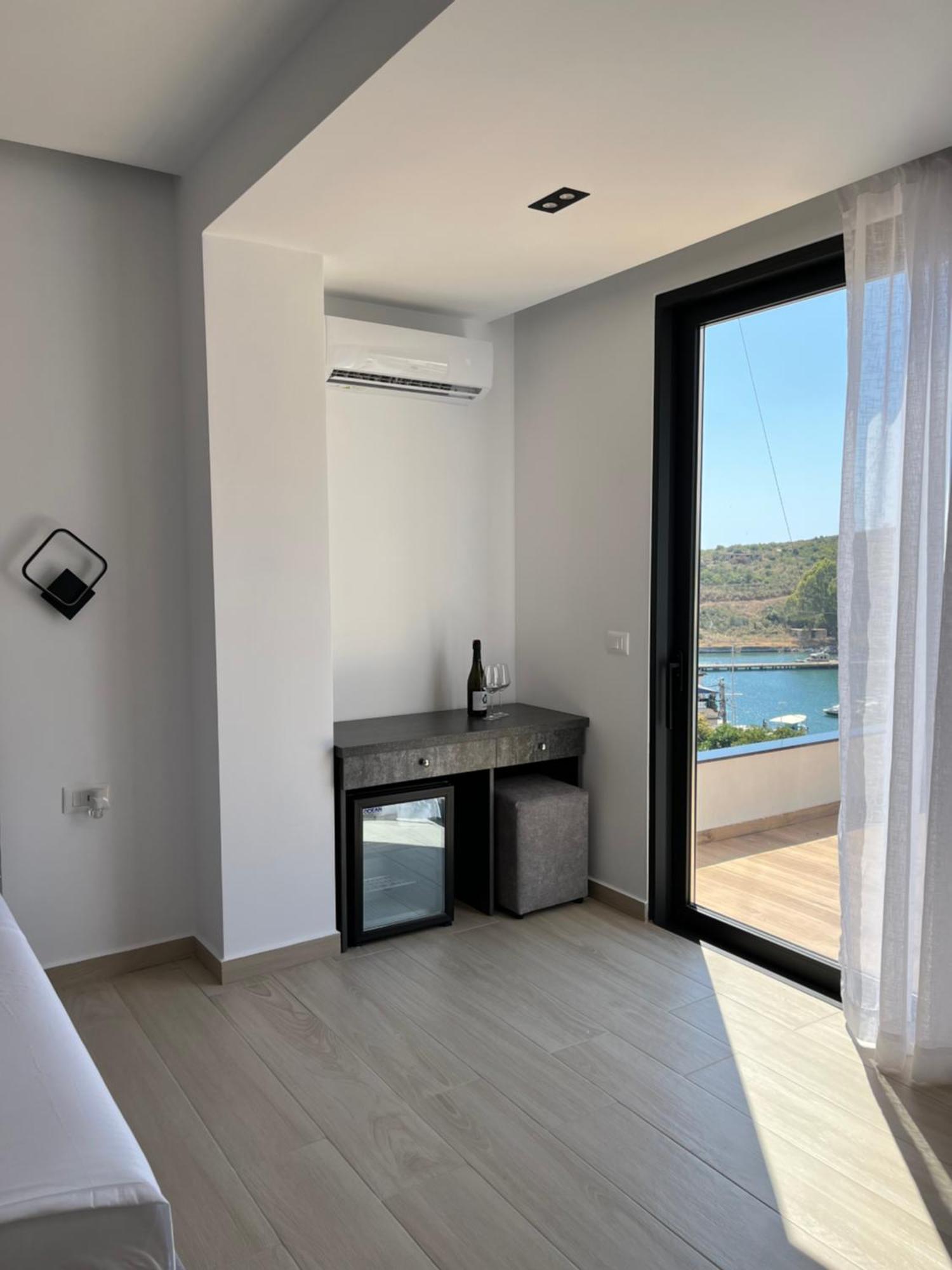Hotel Del Mare Saranda Zewnętrze zdjęcie