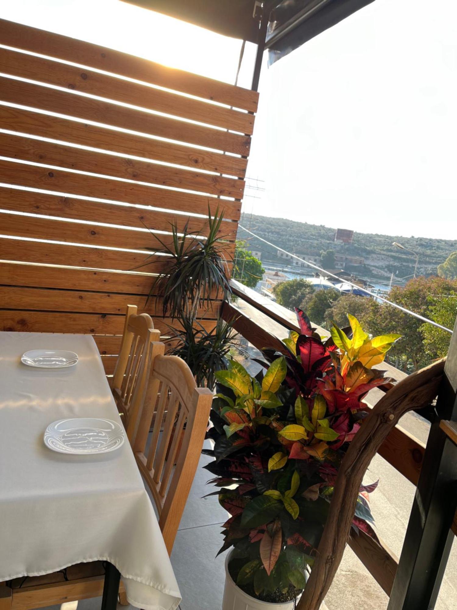 Hotel Del Mare Saranda Zewnętrze zdjęcie